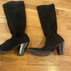 DESIGNER SARTORE suede black boots